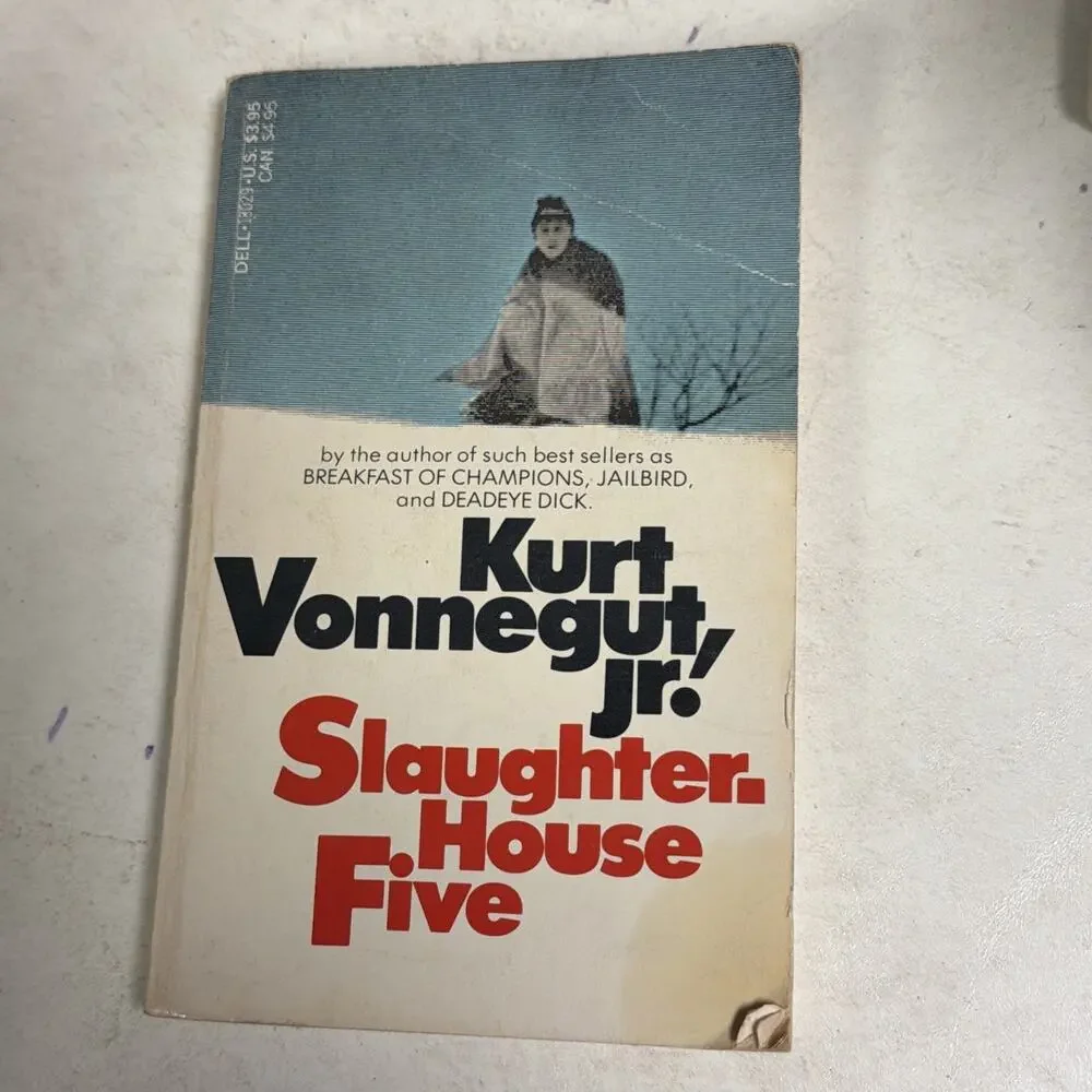 Slaughter House Five‎ By Kurt Vonnegut Jr Dell 1985